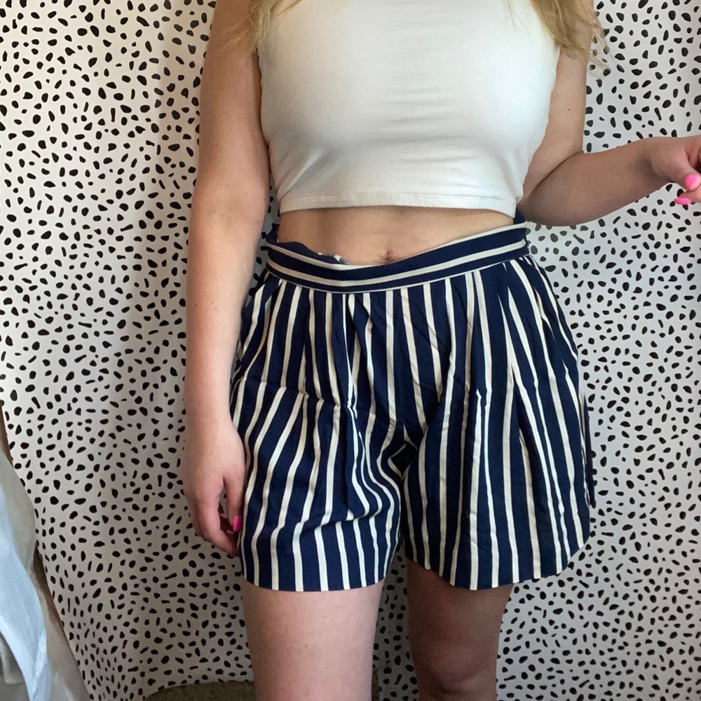 H&M Size 12 High Waisted Striped Shorts New W/Tags